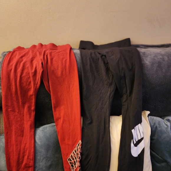 Nike leggings Under Armour and Adidas  leggings Adidas bra under armour bras - Picture 7 of 16